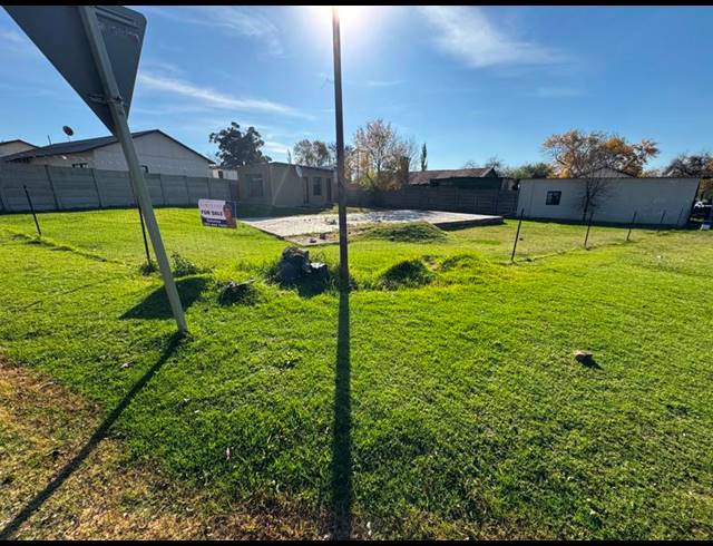 LAND FOR SALE IN KOMATI